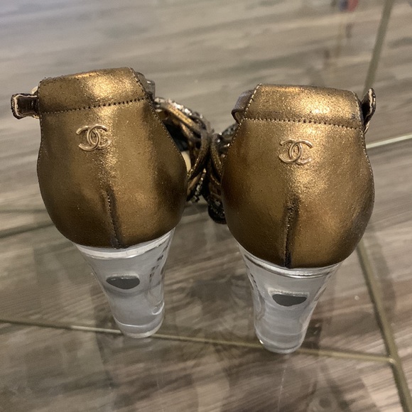Chanel Heels - Picture 7 of 11